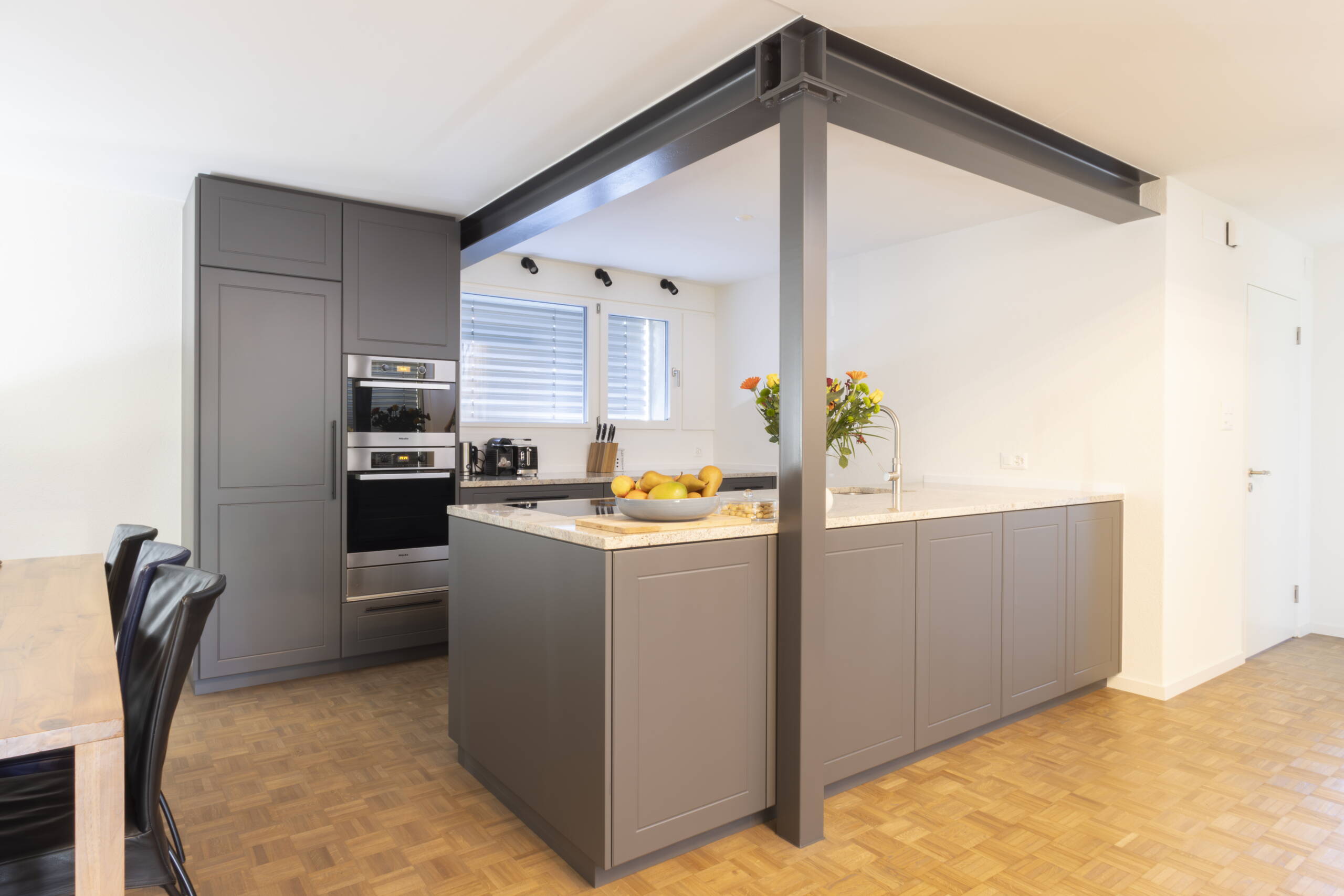 Zoom: 245a1702-nr.jpg